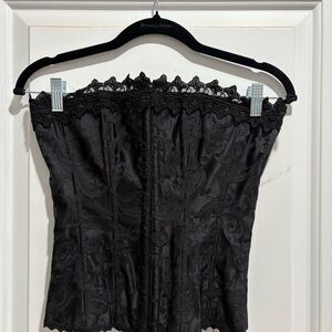 Elegant Black Lace Corset